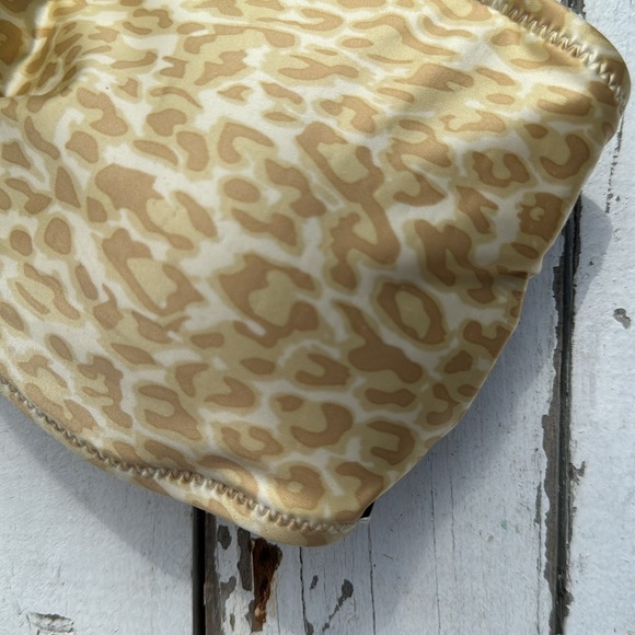 One Shoulder Gold Leopard Print Bikini Top NWT - Picture 6 of 7
